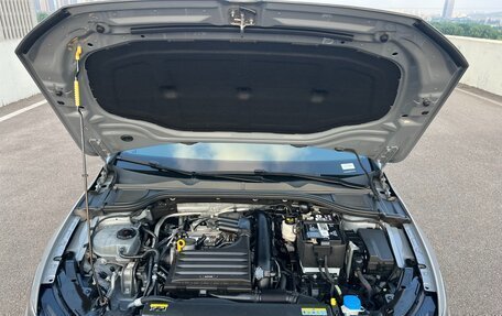 Volkswagen Golf VIII, 2021 год, 1 700 000 рублей, 39 фотография