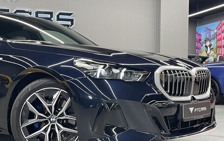 BMW 5 серия, 2023 год, 6 994 000 рублей, 5 фотография