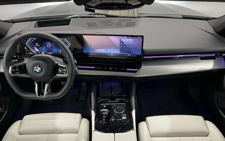 BMW 5 серия, 2023 год, 6 994 000 рублей, 15 фотография