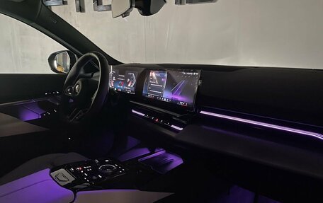 BMW 5 серия, 2023 год, 6 994 000 рублей, 33 фотография