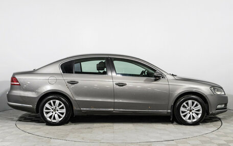 Volkswagen Passat B7, 2011 год, 749 898 рублей, 4 фотография