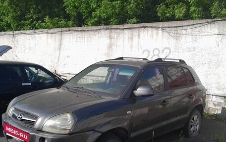 Hyundai Tucson III, 2008 год, 555 730 рублей, 4 фотография