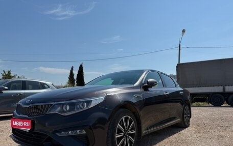 KIA Optima IV, 2018 год, 2 100 000 рублей, 1 фотография