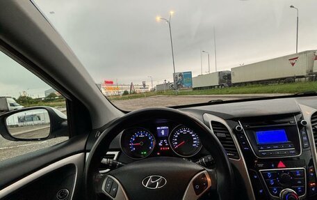 Hyundai i30 II рестайлинг, 2016 год, 750 000 рублей, 3 фотография
