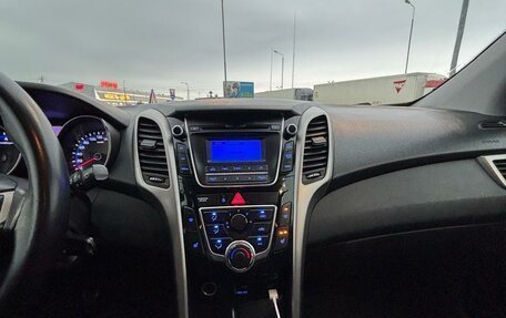 Hyundai i30 II рестайлинг, 2016 год, 750 000 рублей, 2 фотография