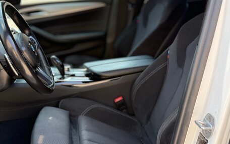 BMW 5 серия, 2017 год, 3 690 000 рублей, 12 фотография