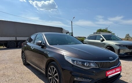 KIA Optima IV, 2018 год, 2 100 000 рублей, 2 фотография