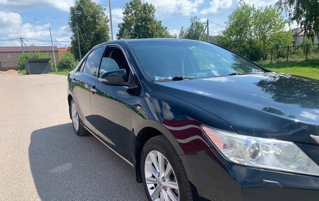 Toyota Camry, 2013 год, 1 800 000 рублей, 2 фотография