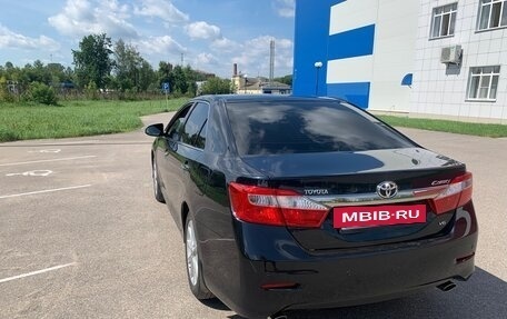 Toyota Camry, 2013 год, 1 800 000 рублей, 10 фотография