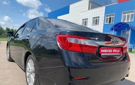 Toyota Camry, 2013 год, 1 800 000 рублей, 32 фотография