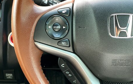 Honda Fit III, 2018 год, 1 359 000 рублей, 13 фотография