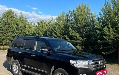Toyota Land Cruiser 200, 2015 год, 5 350 000 рублей, 10 фотография