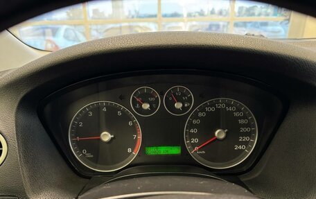 Ford Focus II рестайлинг, 2005 год, 590 000 рублей, 11 фотография