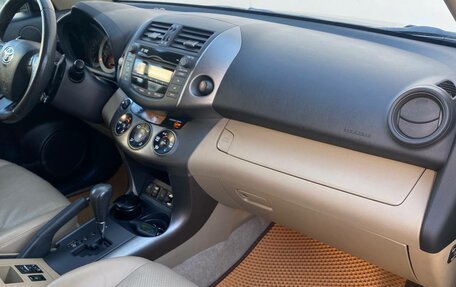 Toyota RAV4, 2010 год, 1 420 000 рублей, 27 фотография