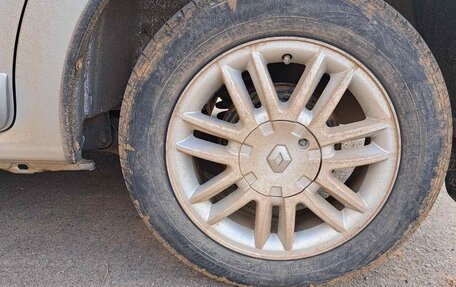 Renault Sandero I, 2012 год, 730 000 рублей, 14 фотография