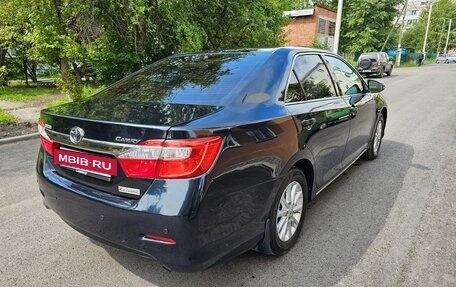 Toyota Camry, 2014 год, 1 450 000 рублей, 6 фотография
