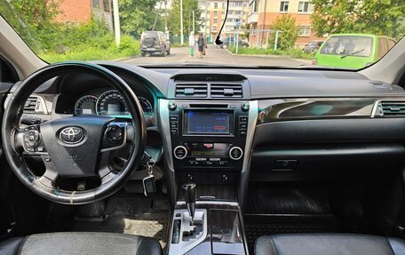 Toyota Camry, 2014 год, 1 450 000 рублей, 10 фотография