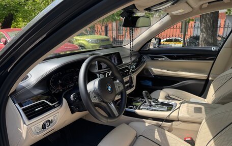 BMW 7 серия, 2019 год, 5 450 000 рублей, 9 фотография