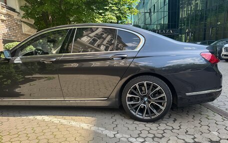 BMW 7 серия, 2019 год, 5 450 000 рублей, 26 фотография