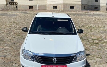 Renault Logan I, 2013 год, 330 000 рублей, 4 фотография