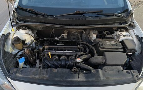 Hyundai Solaris II рестайлинг, 2013 год, 760 000 рублей, 13 фотография