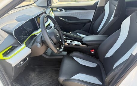 Geely Coolray I, 2023 год, 2 100 000 рублей, 12 фотография