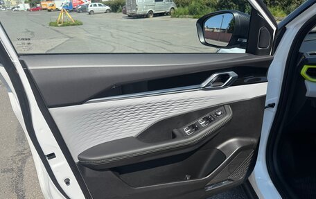 Geely Coolray I, 2023 год, 2 100 000 рублей, 9 фотография