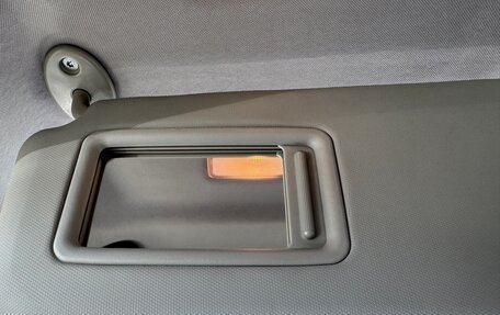 Toyota RAV4, 2013 год, 1 950 000 рублей, 10 фотография