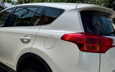 Toyota RAV4, 2013 год, 1 950 000 рублей, 15 фотография