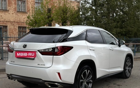 Lexus RX IV рестайлинг, 2018 год, 3 650 000 рублей, 4 фотография