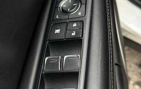 Lexus RX IV рестайлинг, 2018 год, 3 650 000 рублей, 21 фотография
