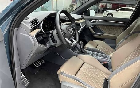 Audi Q3, 2024 год, 4 267 000 рублей, 10 фотография