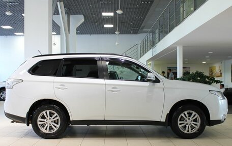 Mitsubishi Outlander III рестайлинг 3, 2013 год, 990 000 рублей, 4 фотография