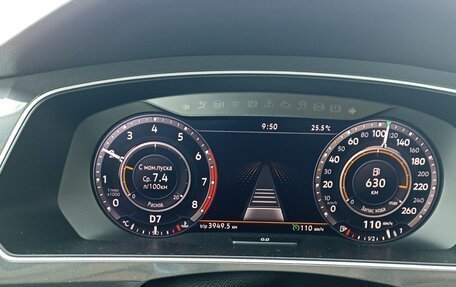 Volkswagen Tiguan II, 2017 год, 2 830 000 рублей, 2 фотография