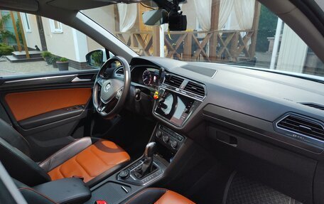 Volkswagen Tiguan II, 2017 год, 2 830 000 рублей, 7 фотография