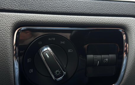 Skoda Superb III рестайлинг, 2014 год, 1 338 000 рублей, 13 фотография