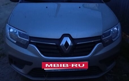 Renault Logan II, 2018 год, 850 000 рублей, 5 фотография