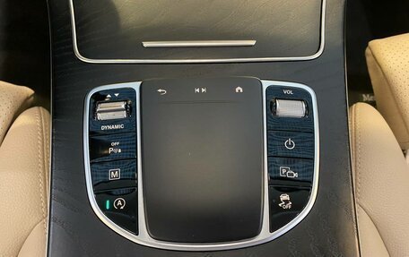Mercedes-Benz GLC, 2021 год, 5 000 000 рублей, 17 фотография