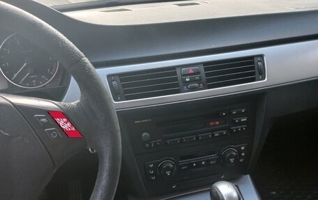 BMW 3 серия, 2006 год, 520 000 рублей, 3 фотография