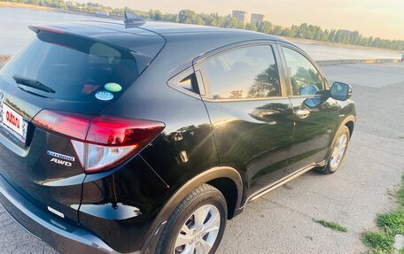 Honda Vezel, 2014 год, 1 420 000 рублей, 4 фотография
