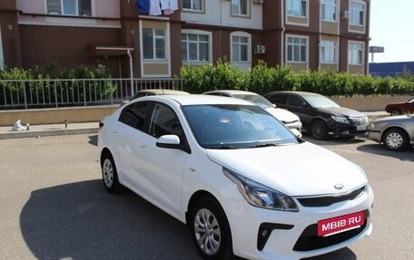 KIA Rio IV, 2019 год, 1 620 000 рублей, 4 фотография