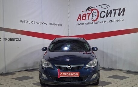 Opel Astra J, 2011 год, 728 000 рублей, 2 фотография