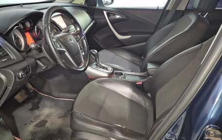 Opel Astra J, 2011 год, 728 000 рублей, 11 фотография