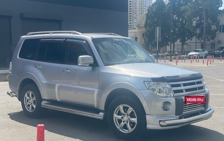 Mitsubishi Pajero IV, 2011 год, 1 фотография