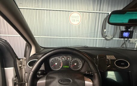 Ford Focus II рестайлинг, 2006 год, 550 000 рублей, 20 фотография