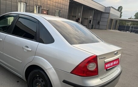Ford Focus II рестайлинг, 2006 год, 550 000 рублей, 30 фотография