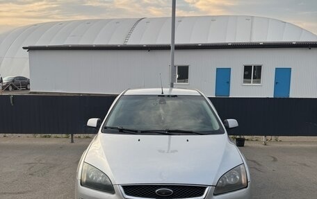 Ford Focus II рестайлинг, 2006 год, 550 000 рублей, 29 фотография