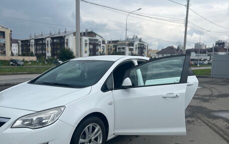 Opel Astra J, 2012 год, 870 000 рублей, 8 фотография