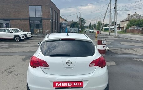 Opel Astra J, 2012 год, 870 000 рублей, 6 фотография