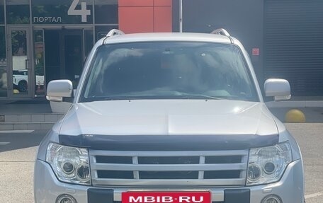 Mitsubishi Pajero IV, 2011 год, 14 фотография